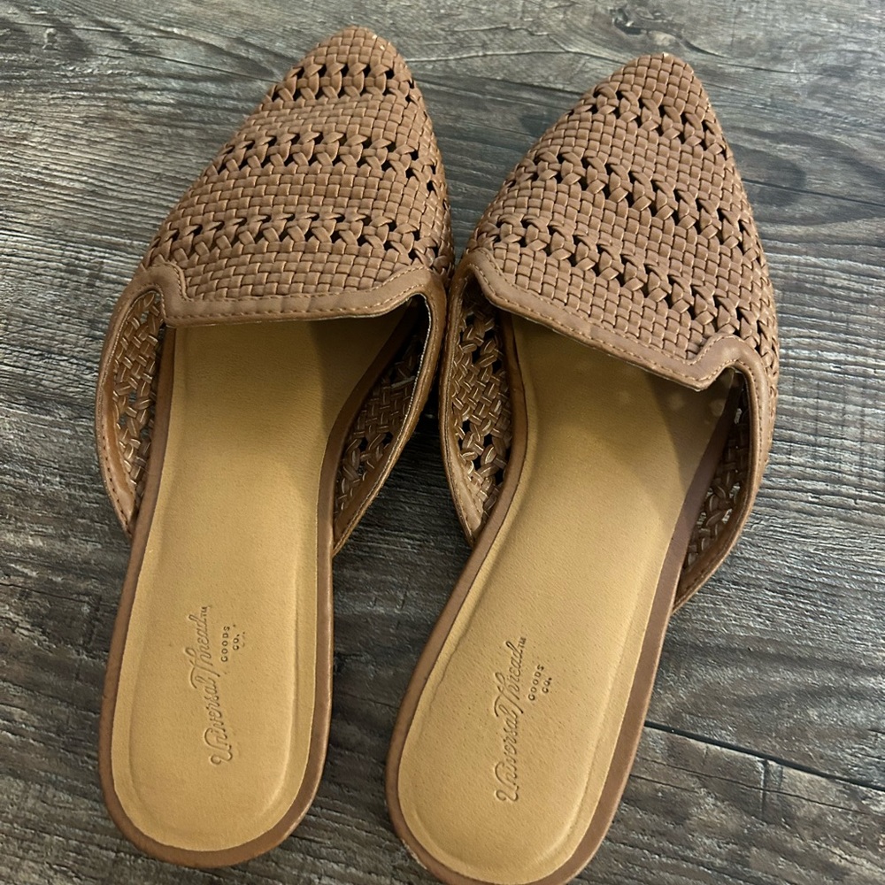 Rattan Mules